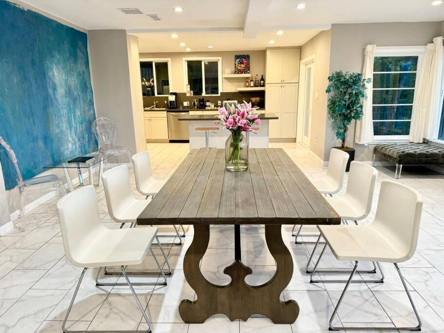 #Universal Apartment Los Angeles Bagian luar foto