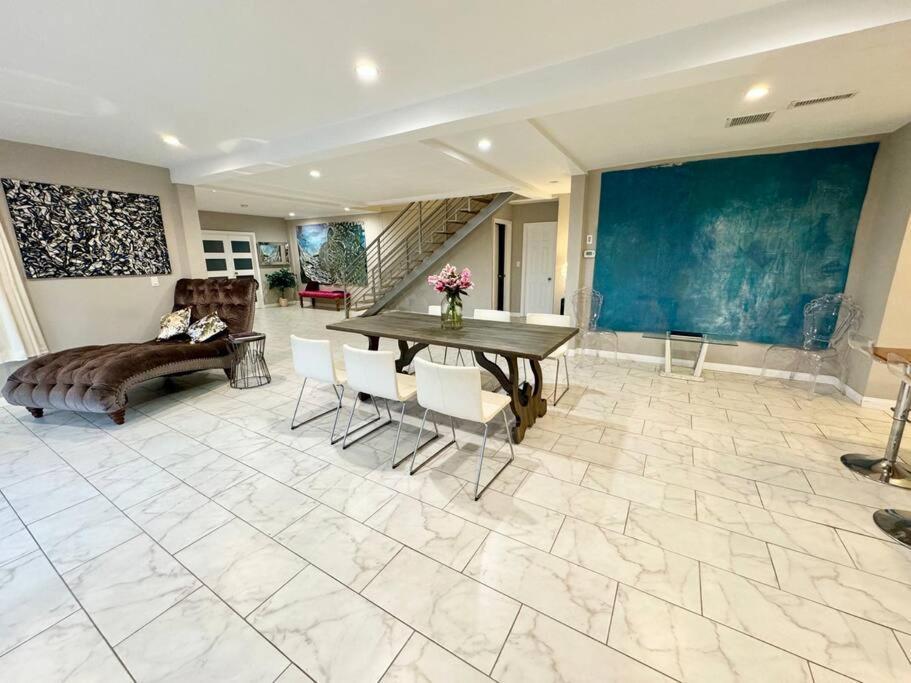 #Universal Apartment Los Angeles Bagian luar foto