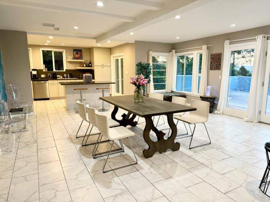 #Universal Apartment Los Angeles Bagian luar foto